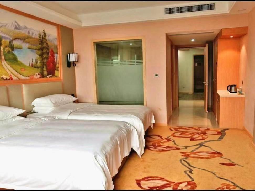Vienna International Hotel Zhejiang Wenzhou Ruian Tangxia Rui'an Bagian luar foto